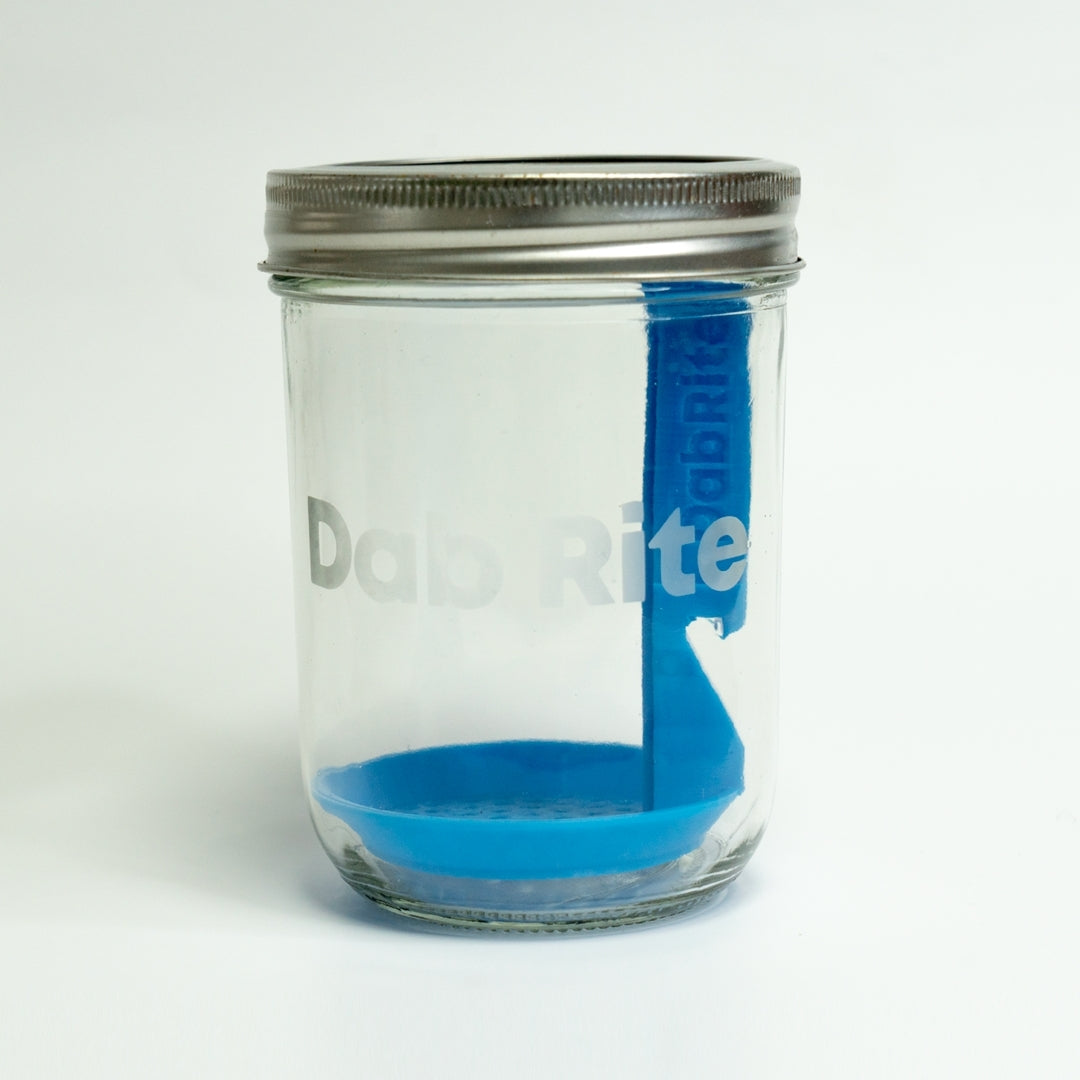 Dab Rite Magic’s Traveling Dunk Jar Station